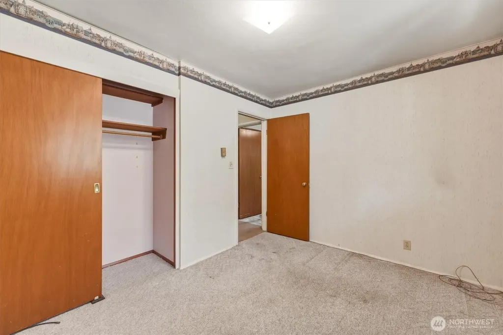 401 Barr Drive Kelso WA 98626