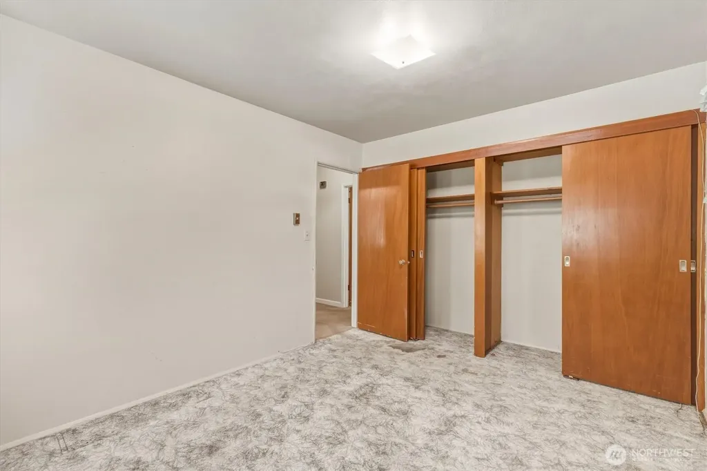401 Barr Drive Kelso WA 98626