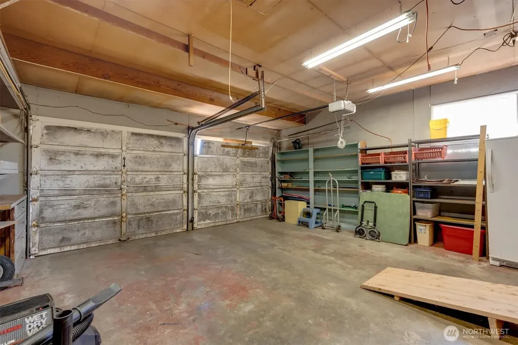 401 Barr Drive Kelso WA 98626