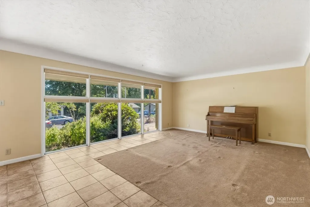 401 Barr Drive Kelso WA 98626