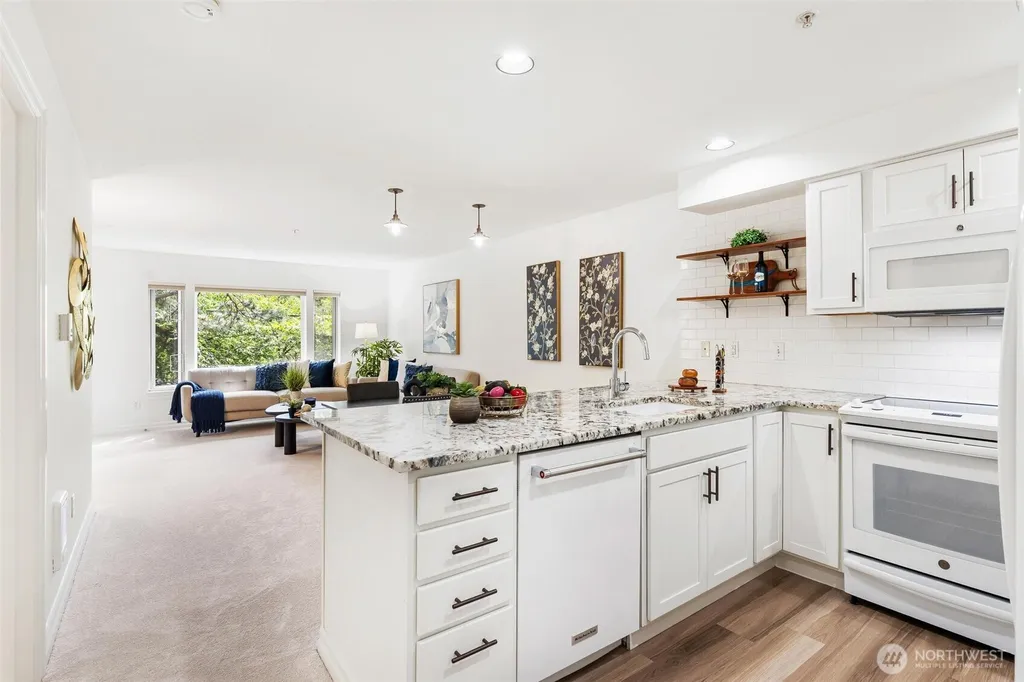 215 20th Avenue E Seattle WA 98112