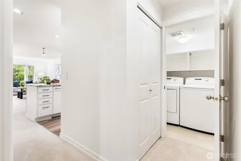 215 20th Avenue E Seattle WA 98112