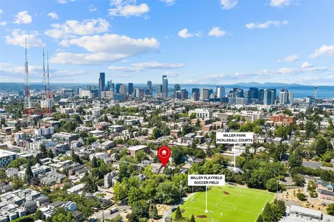 215 20th Avenue E Seattle WA 98112