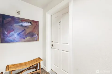 215 20th Avenue E Seattle WA 98112