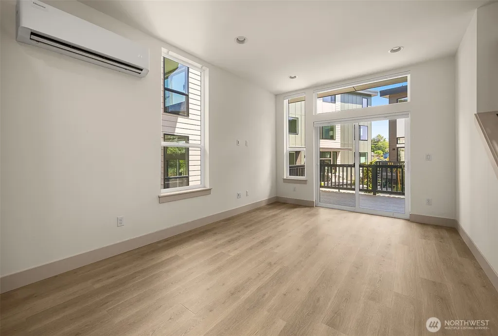 4104 30th Avenue S Seattle WA 98108