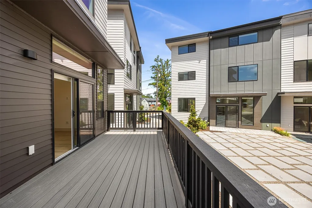 4104 30th Avenue S Seattle WA 98108