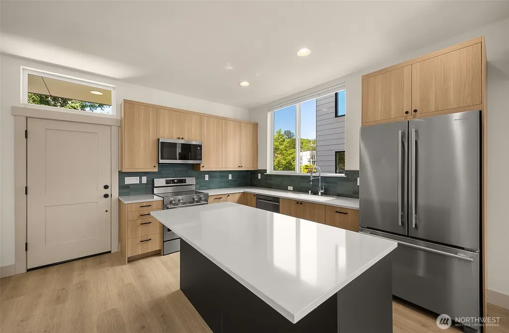 4104 30th Avenue S Seattle WA 98108