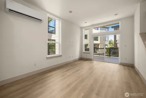 4104 30th Avenue S Seattle WA 98108