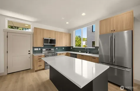 4104 30th Avenue S Seattle WA 98108