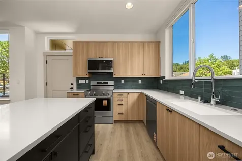 4104 30th Avenue S Seattle WA 98108