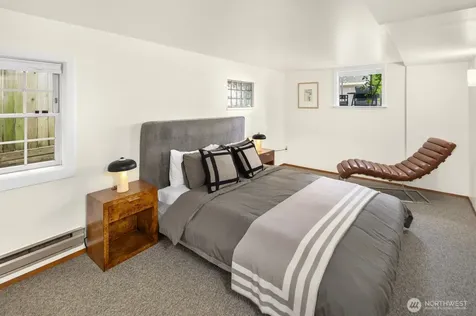6322 5th Avenue NE Seattle WA 98115