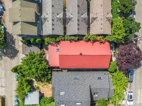 6322 5th Avenue NE Seattle WA 98115