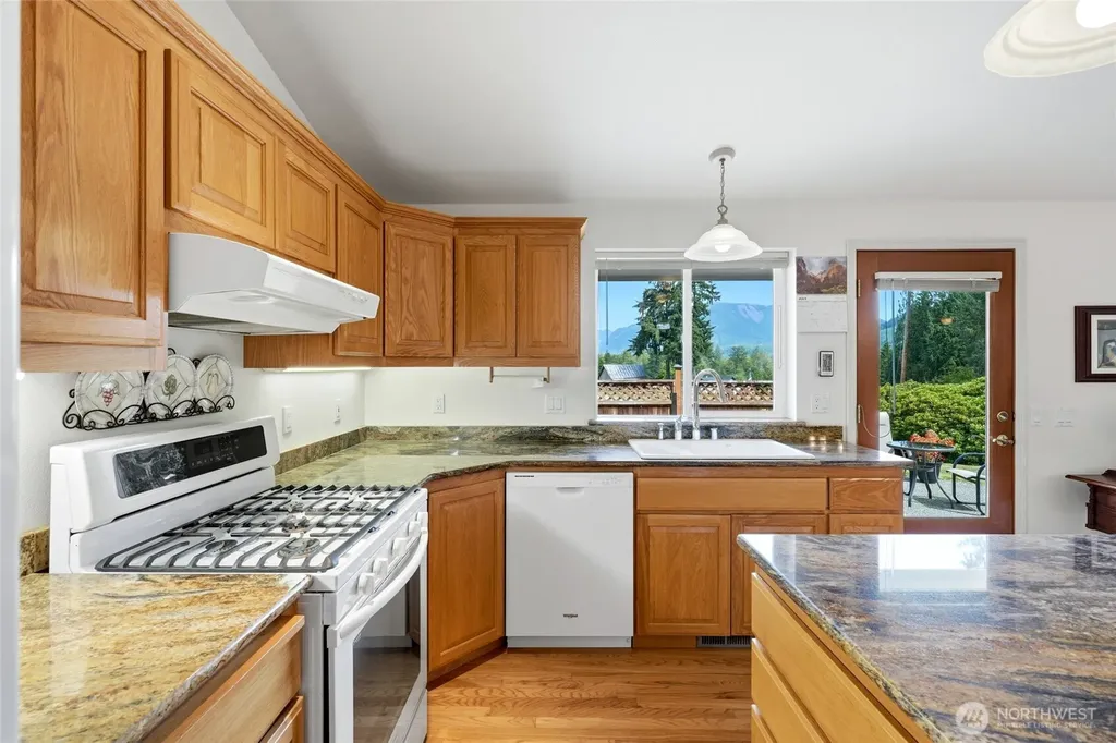31316 171st Ave NE Arlington WA 98223
