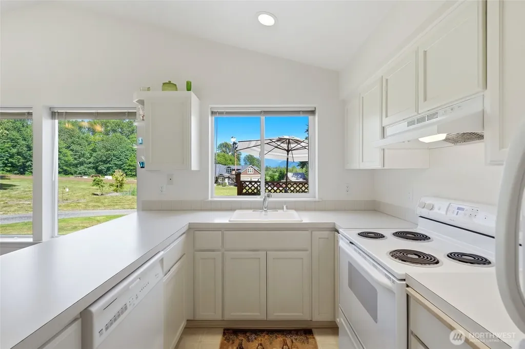 31316 171st Ave NE Arlington WA 98223