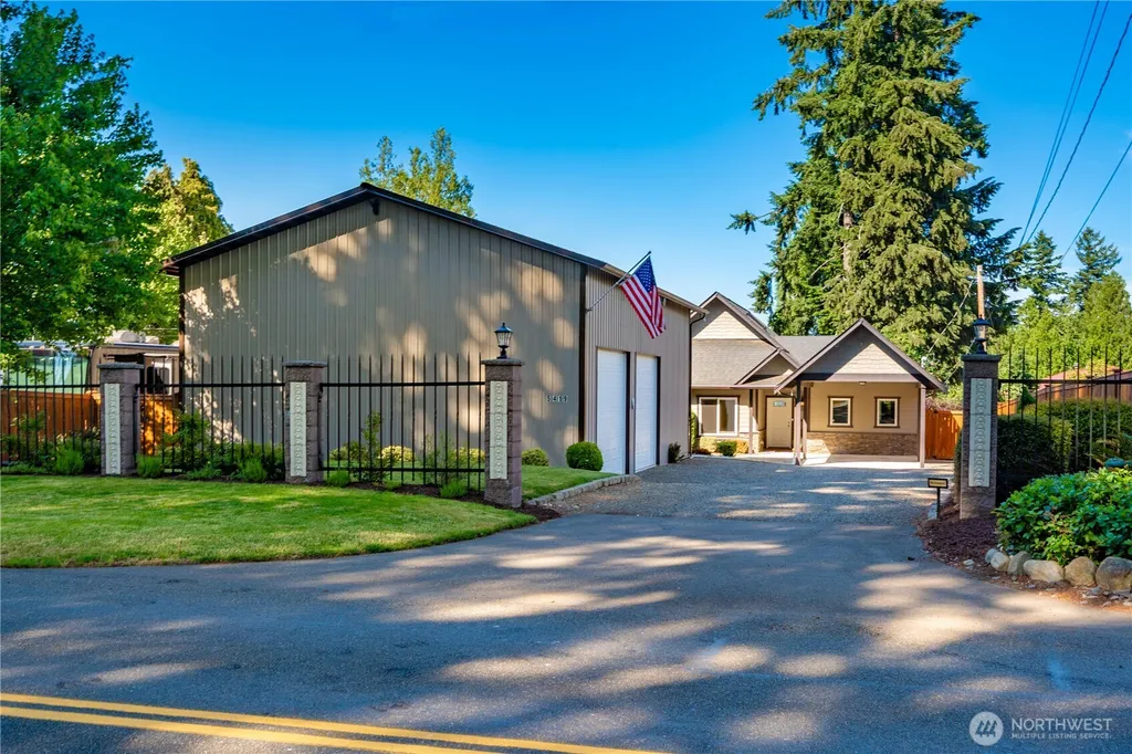 5419 W Tapps Drive E Lake Tapps WA 98391