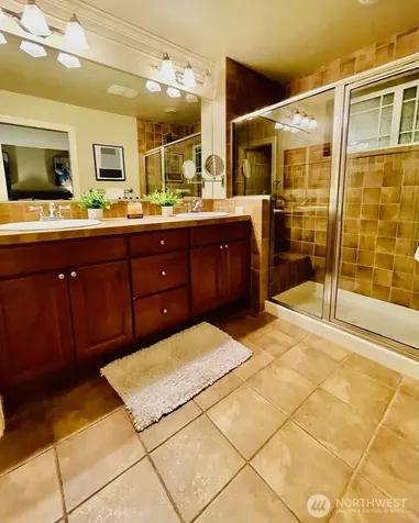 6802 156th Place NE Redmond WA 98052