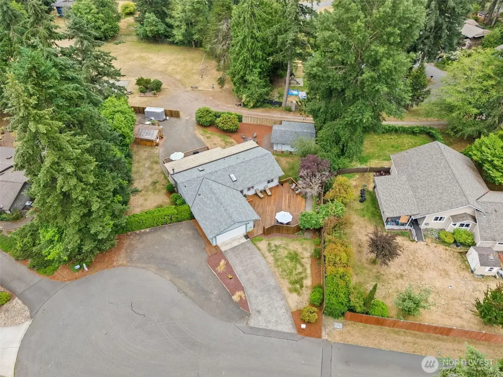 140 NE Rainier Place N Belfair WA 98528