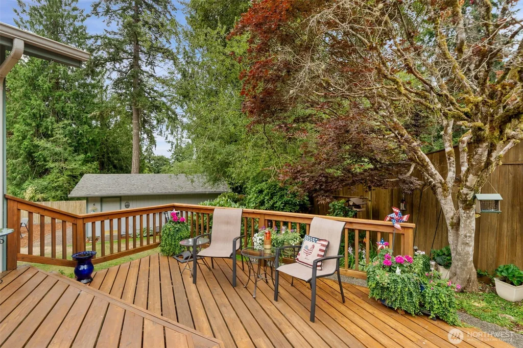 140 NE Rainier Place N Belfair WA 98528