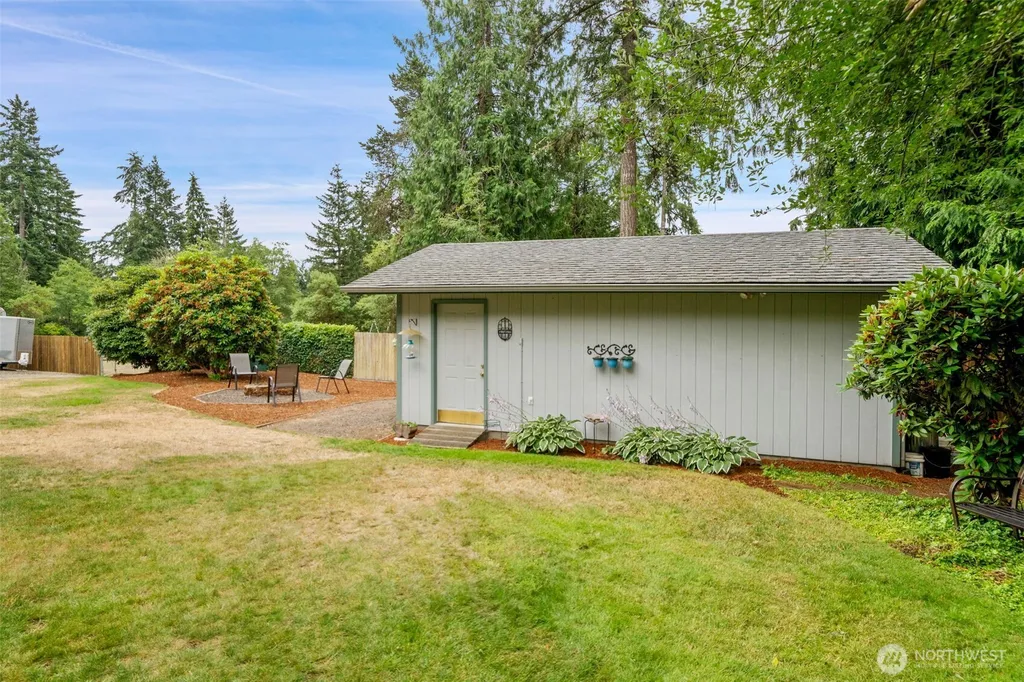 140 NE Rainier Place N Belfair WA 98528