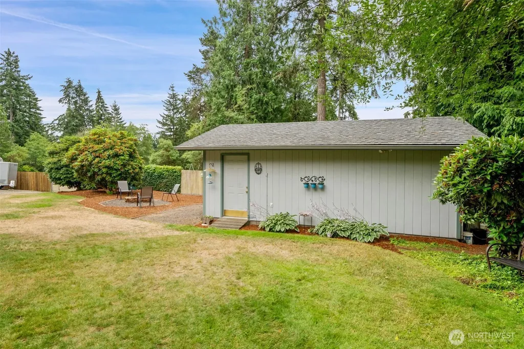 140 NE Rainier Place N Belfair WA 98528