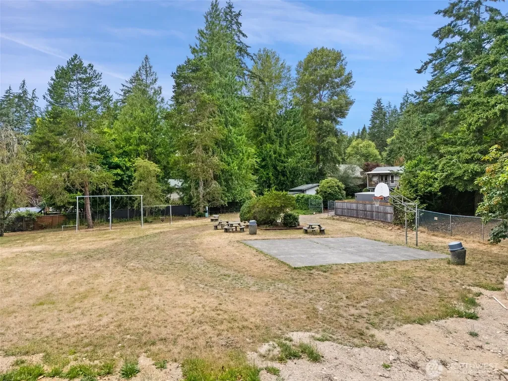 140 NE Rainier Place N Belfair WA 98528