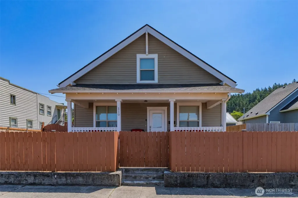 110 S Gold Street Centralia WA 98531