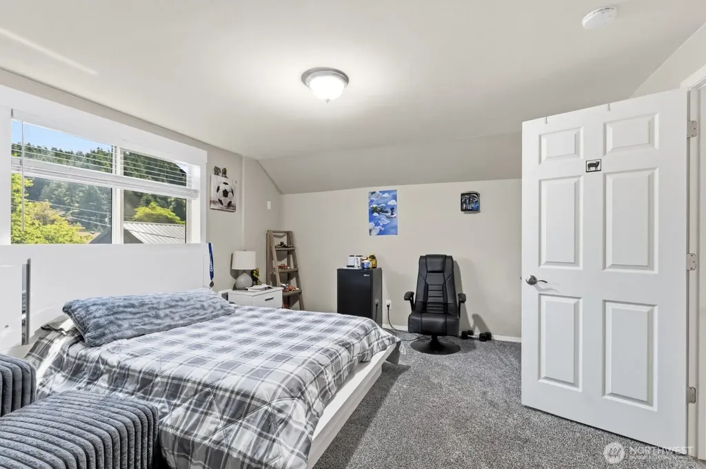 110 S Gold Street Centralia WA 98531