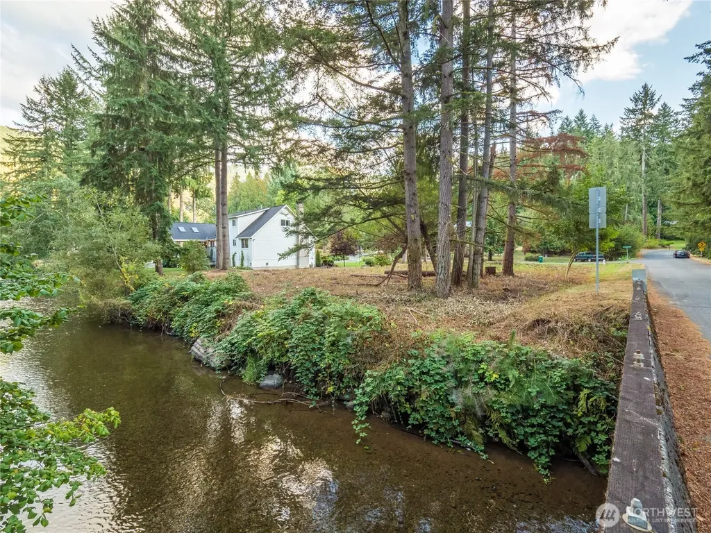 420 SE Sycamore Lane Issaquah WA 98027