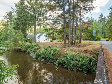 420 SE Sycamore Lane Issaquah WA 98027