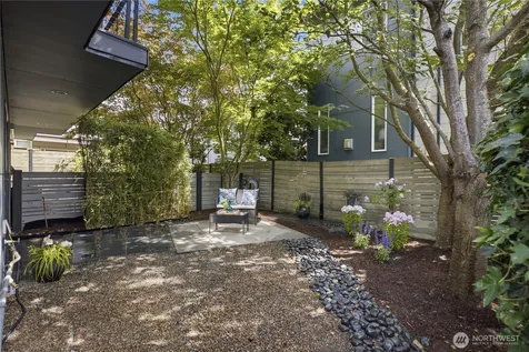 6714 Mary Avenue NW Seattle WA 98117