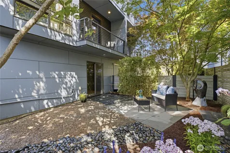 6714 Mary Avenue NW Seattle WA 98117