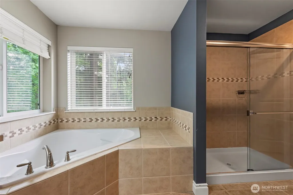 9106 172nd Avenue NE Redmond WA 98052