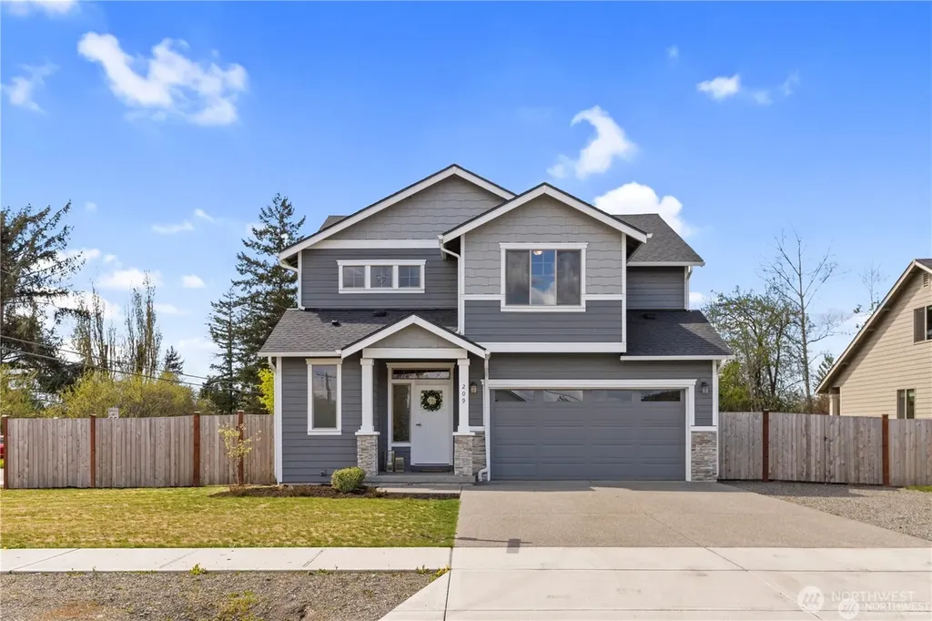 209 N Mcneely Street Buckley WA 98321
