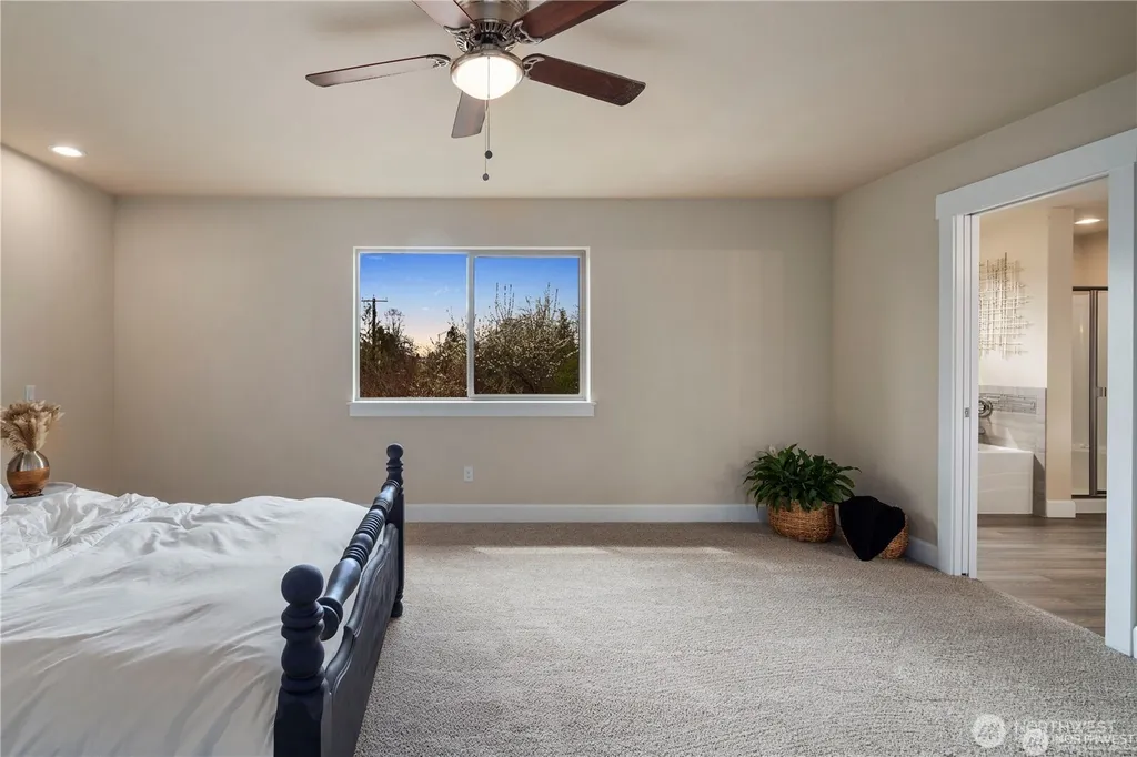209 N Mcneely Street Buckley WA 98321