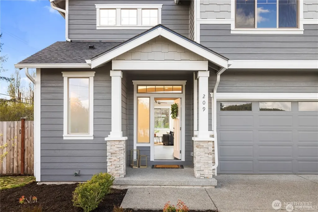 209 N Mcneely Street Buckley WA 98321