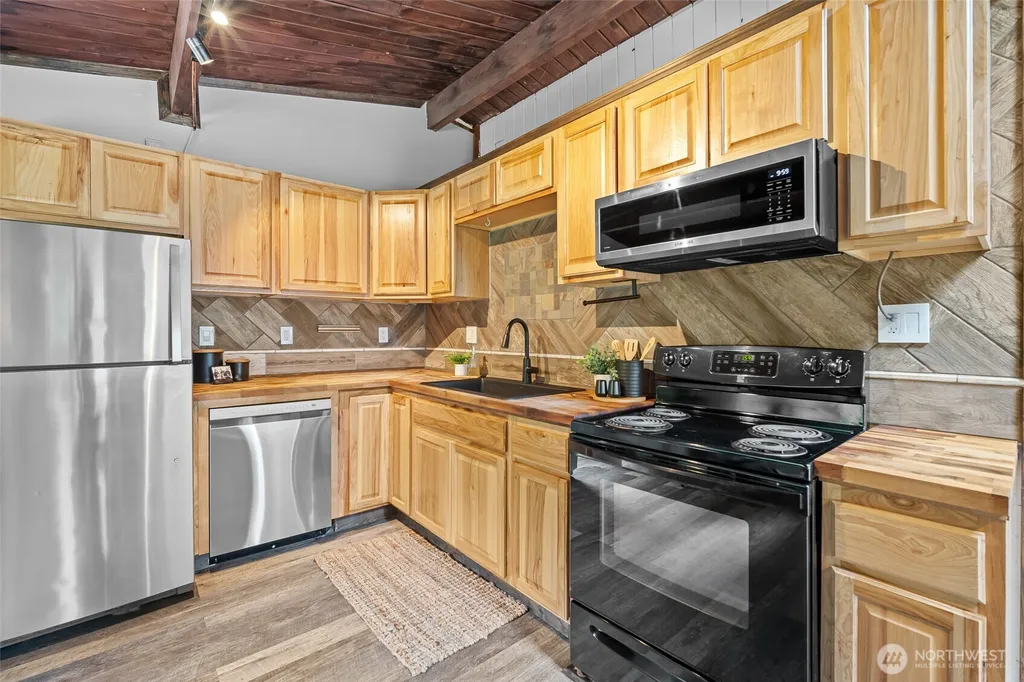 517 Reed Way Sedro Woolley WA 98284