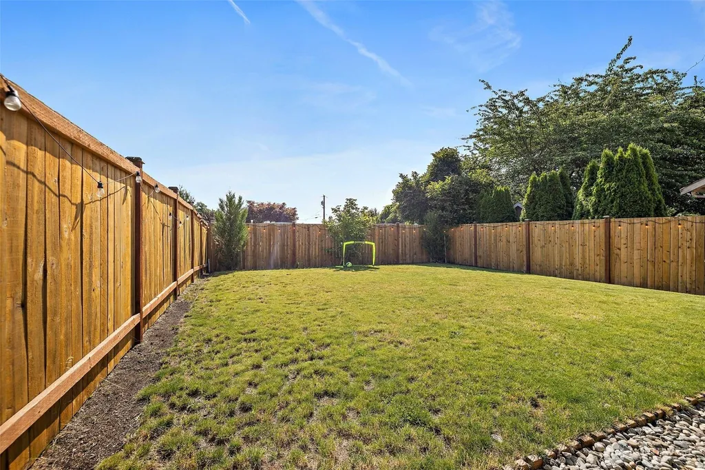 17115 11th Place W Lynnwood WA 98037