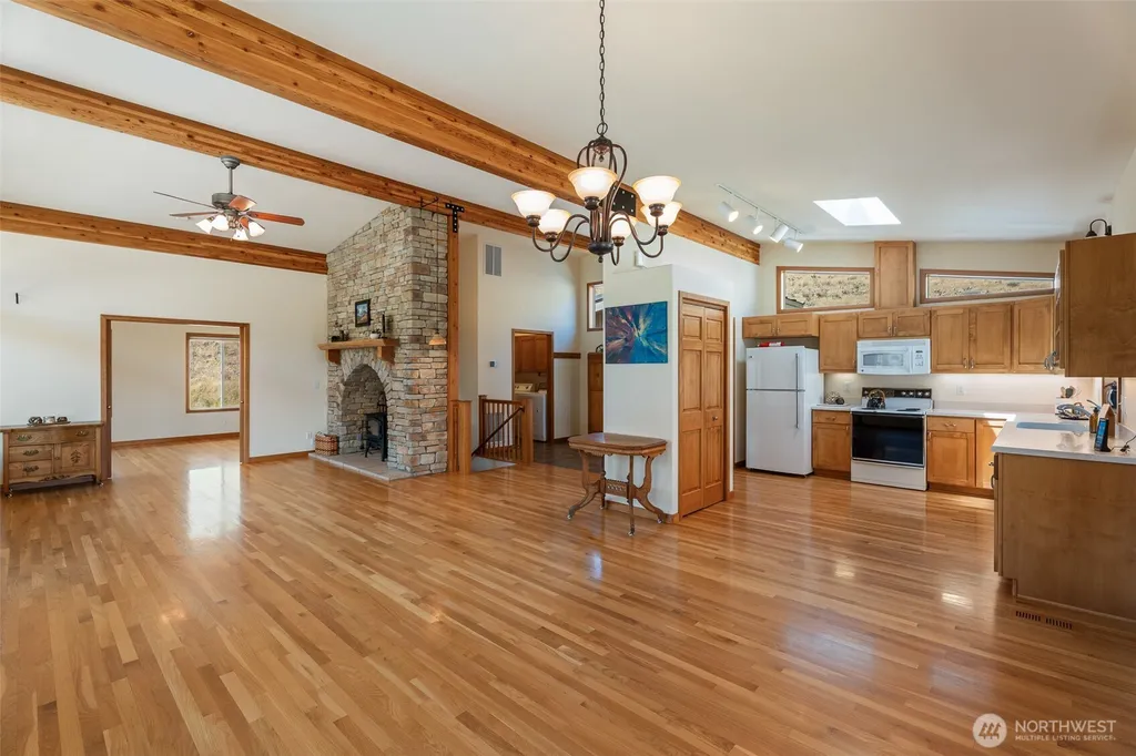 7400 Colockum Road Malaga WA 98828