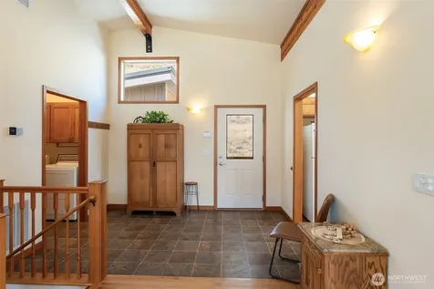7400 Colockum Road Malaga WA 98828