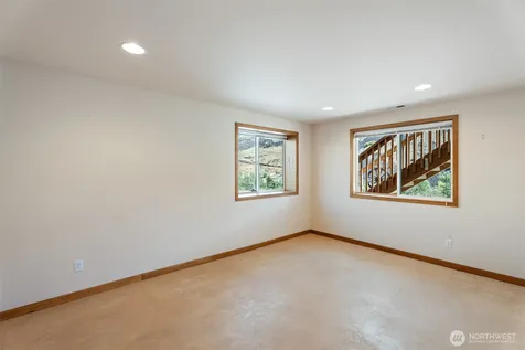 7400 Colockum Road Malaga WA 98828