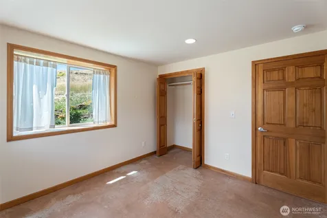 7400 Colockum Road Malaga WA 98828