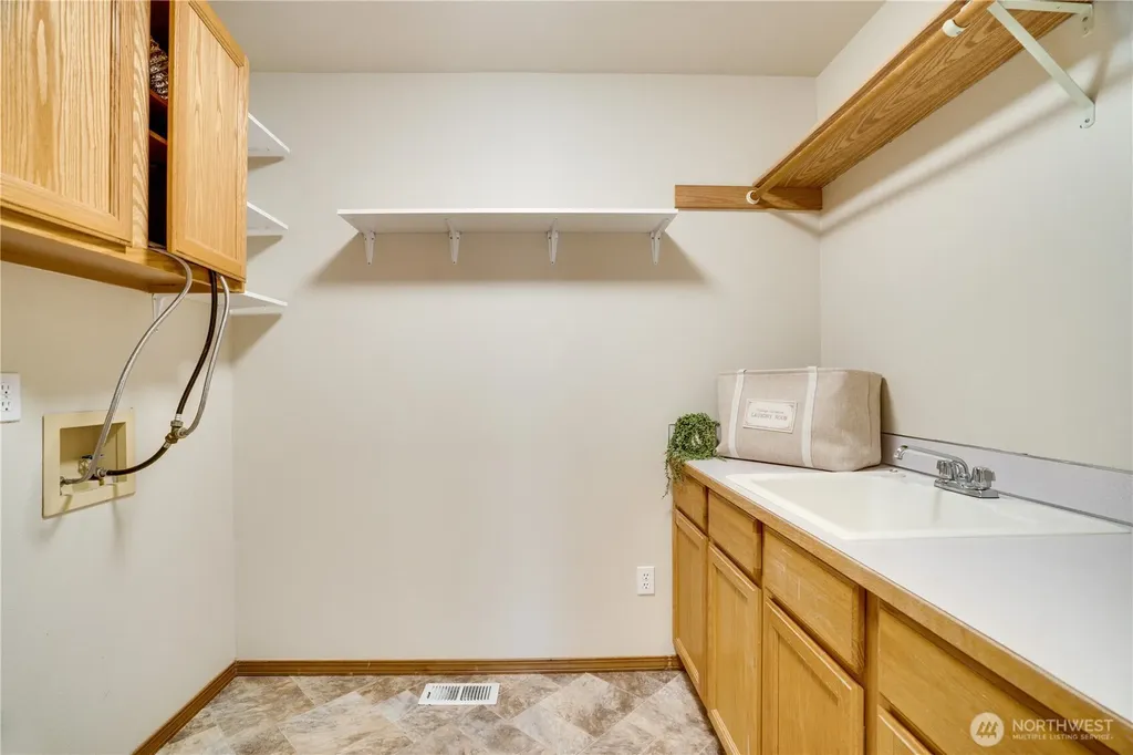 8014 57th Street W University Place WA 98467