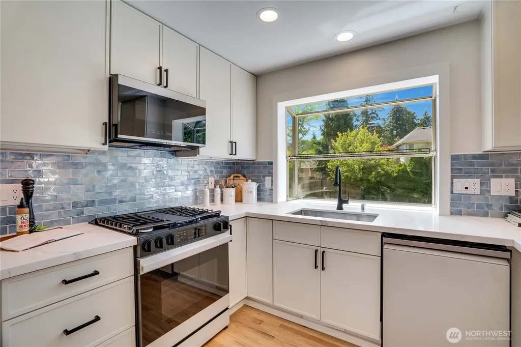 8014 57th Street W University Place WA 98467