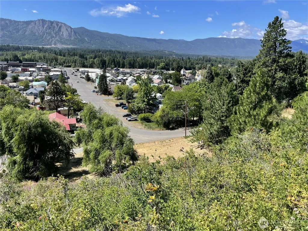 200 W Fourth Street Cle Elum WA 98922