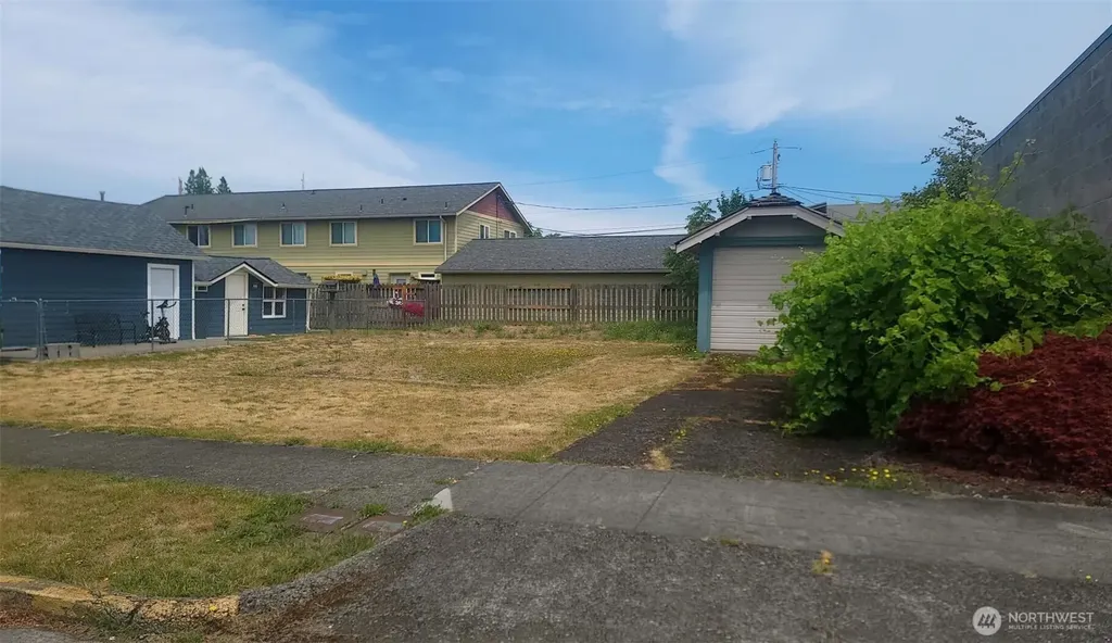 0 W Plum Street Centralia WA 98531