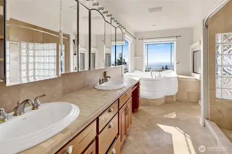 18340 Osprey Court Mount Vernon WA 98274