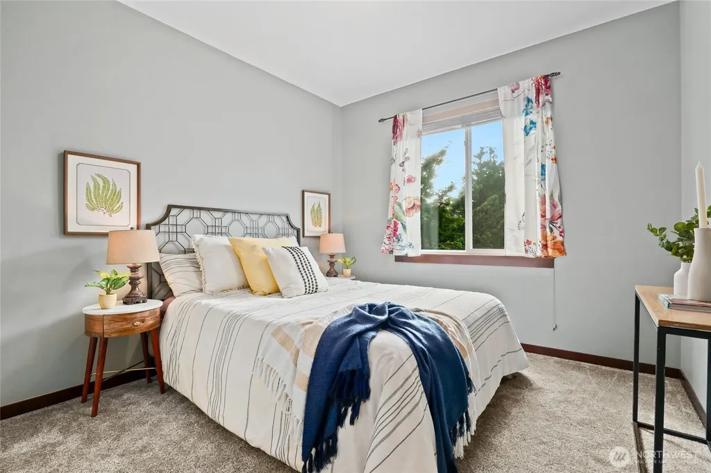 10920 233rd Street NE Arlington WA 98223