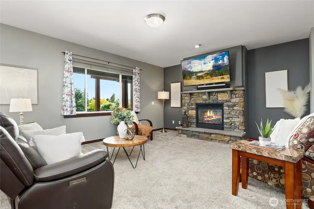 10920 233rd Street NE Arlington WA 98223