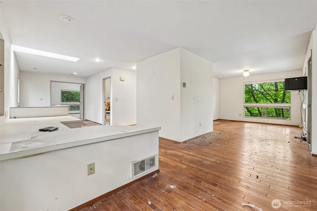 1722 NE 97th Street Seattle WA 98115