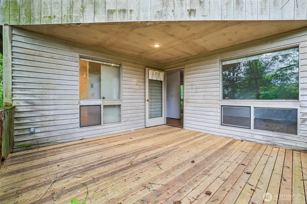 1722 NE 97th Street Seattle WA 98115